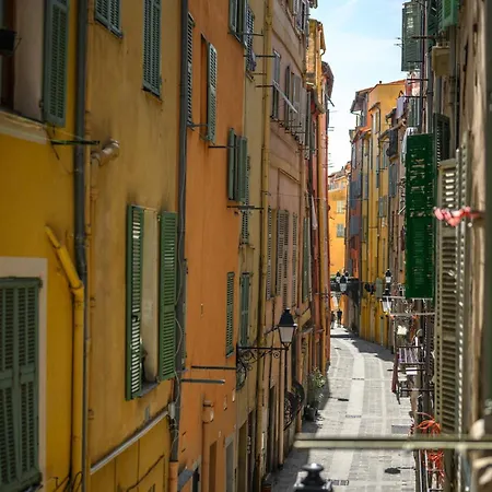Apartment Evasion A Menton, Vieille *